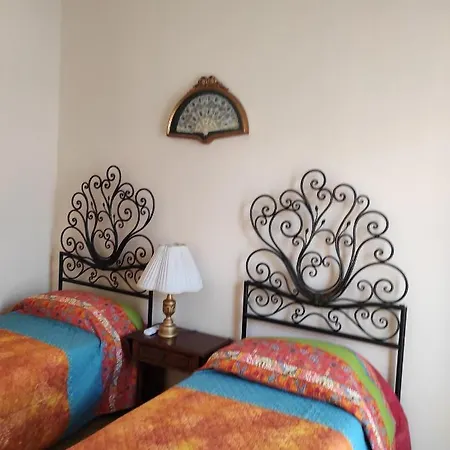 La Colonna Holiday House